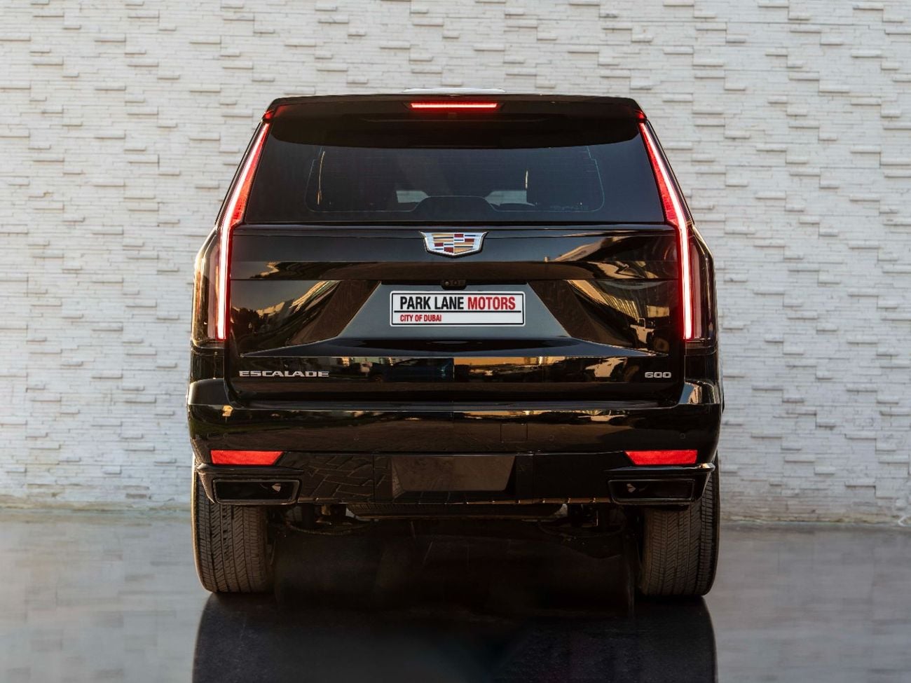 كاديلاك إسكالاد Sport Platinum 6.2L 4WD