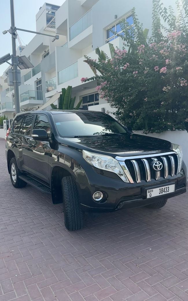 Used 2015 Toyota Prado 60TH for sale in UAE | Verified Second Hand Toyota Prado 60TH Price