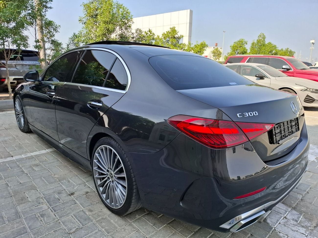Mercedes Benz C300 STD Base Mercedes-Benz C300 AMG 2023 full option