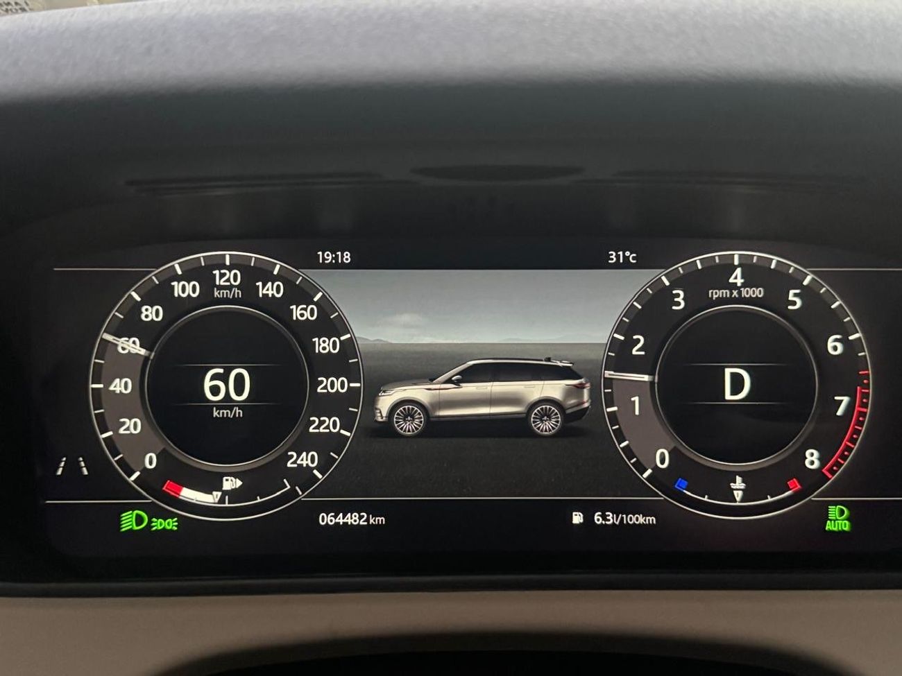 Land Rover Range Rover Velar Land Rover Range Rover Velar R-Dynamic,GCC 2020 Full service history