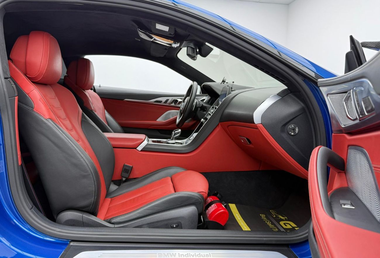 بي أم دبليو M850i 2019 BMW M850i xDrive Individual Carbon Core, 1 Year Warranty, FSH, GCC