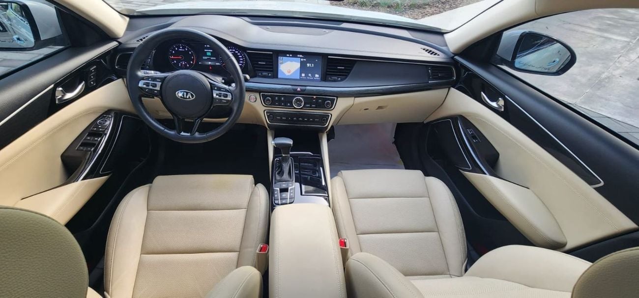 Kia Cadenza 2020 kia Cadenza (3.3L GDI full options)