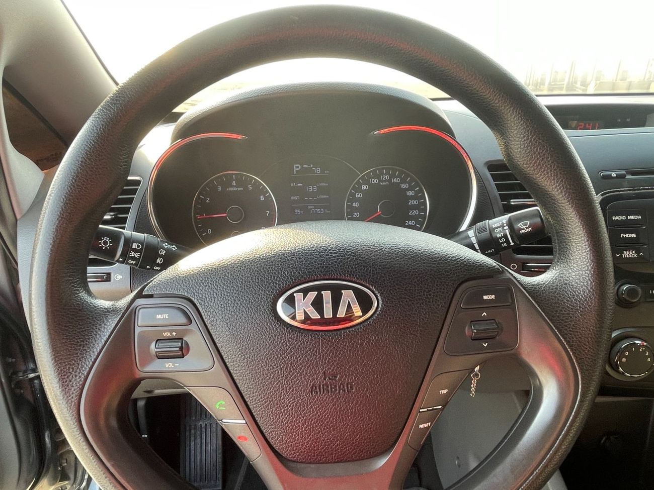 كيا سيراتو LX تقديم تسهيلات بنكية دون الحاجة إلى دفعة أولى إلى زبائننا الكرآم