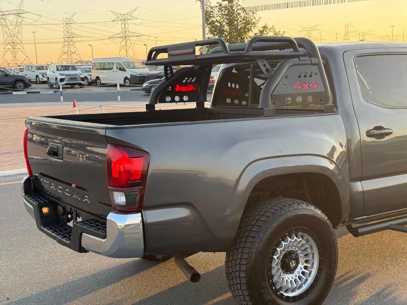 Toyota Tacoma  2023 LEATHER SEATS 2.7L 4 CYL US SPEC