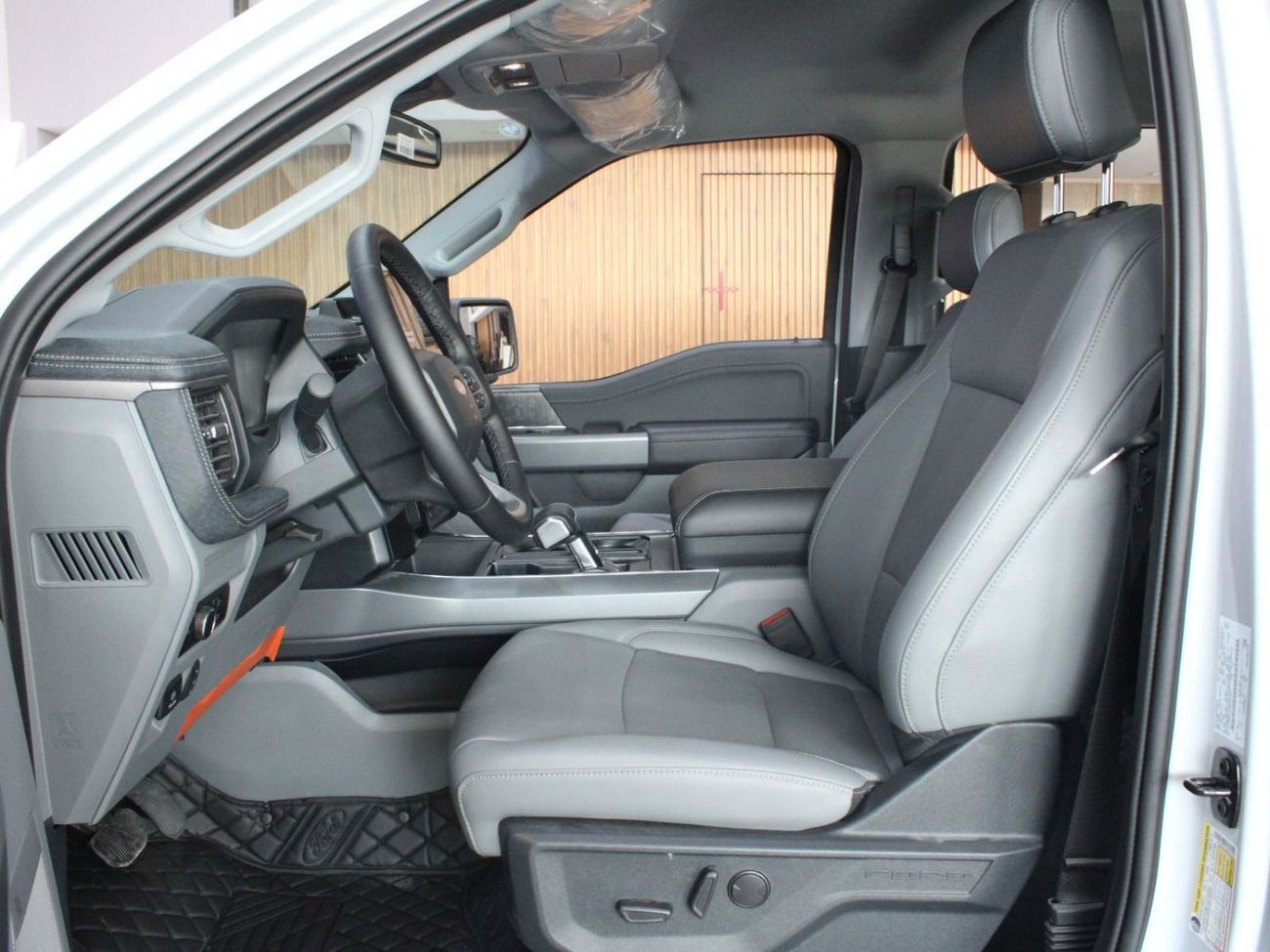 فورد إف 150 لايتنينج No Accidents New Car