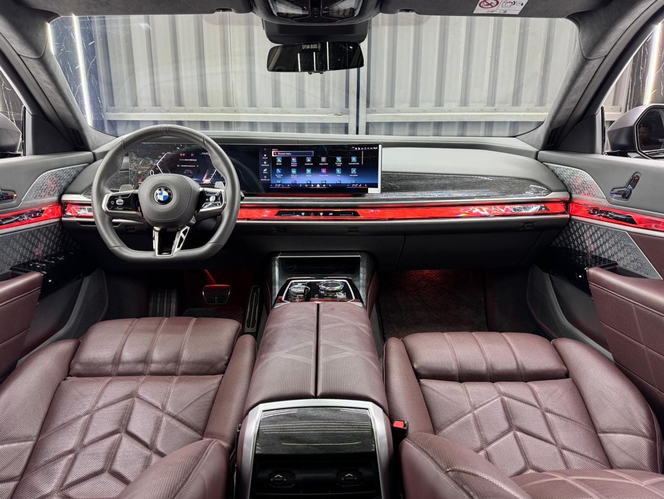 BMW 760i 4.4L ,V8 ,8 Speed xDrive AWD