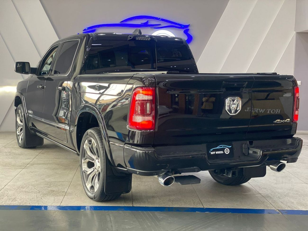 رام 1500 Dodge Ram Limited | Low mileage