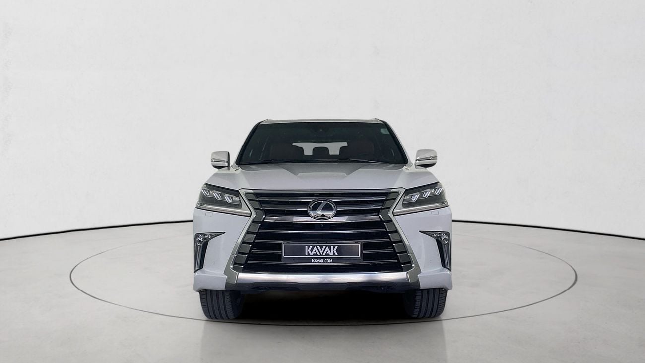 لكزس LX 570 Platinum | شامل الضمان | 0 ﺪﻔﻋﺓ ﺃﻮﻟﻯ