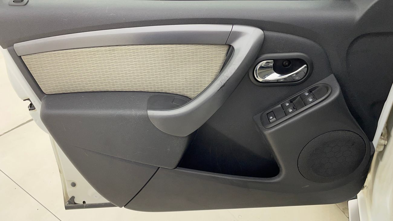 Renault Duster LE 2 | Zero Down Payment | Home Test Drive