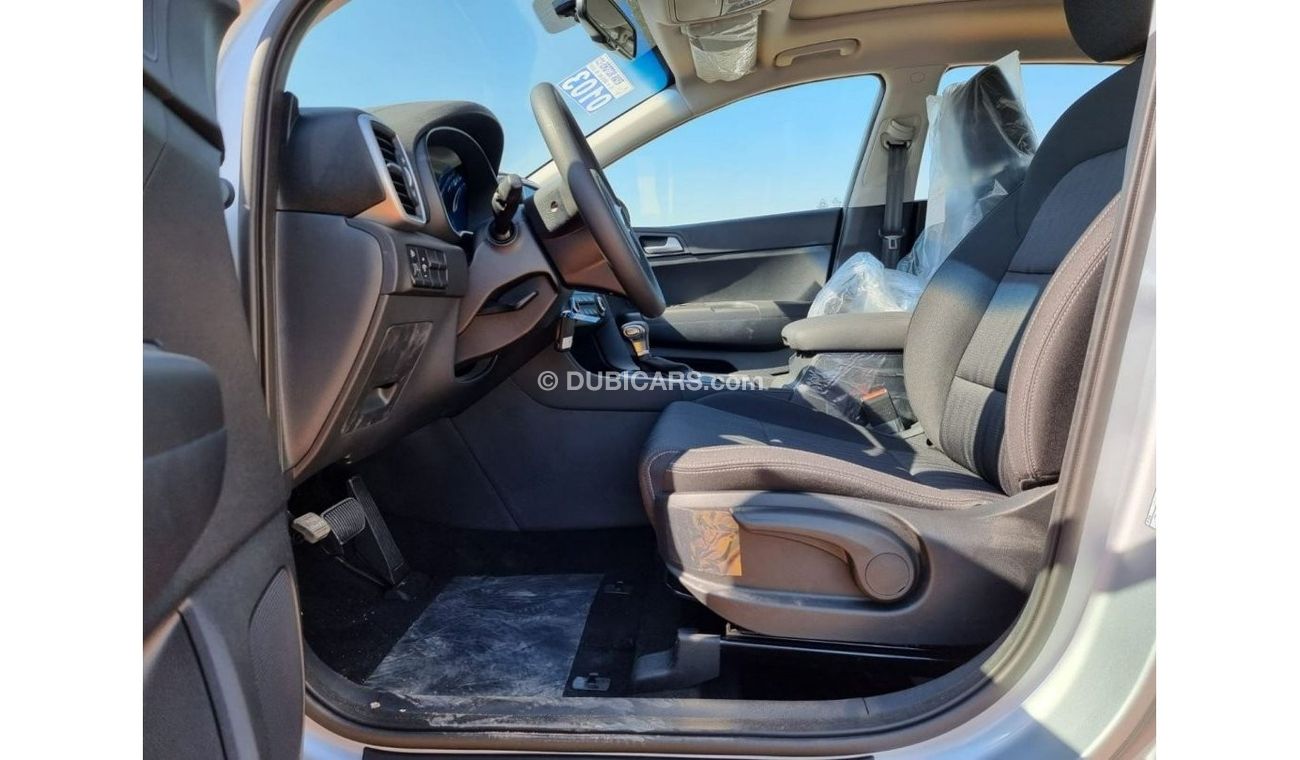 Kia Sportage KIA sportage 1.6L GCC Spec خليجي Panaromic Roof, Apple Car Play Color Silver Model 2022