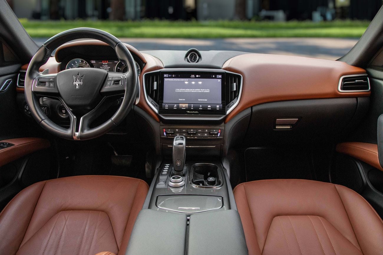 مازيراتي جيبلي Ghibli GT | 2,350 P.M | 0% Downpayment | Excellent Condition! | Ramadan Offer!