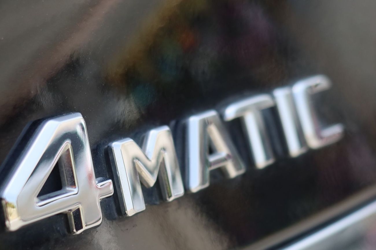 مرسيدس بنز GLA 250 Std 2.0L (211 HP)