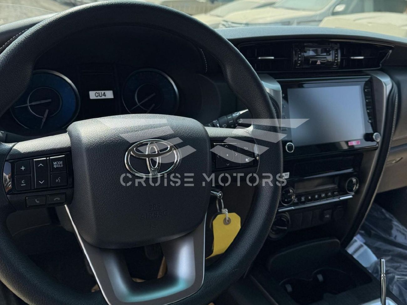 Toyota Fortuner Automatic - 2.7L - Petrol - SUV/Crossoveer - Four Wheel Drive - 7 seats - 5 doors