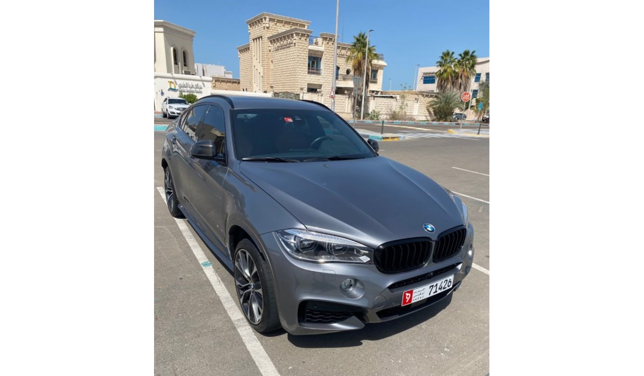 BMW X6 5.0  V8