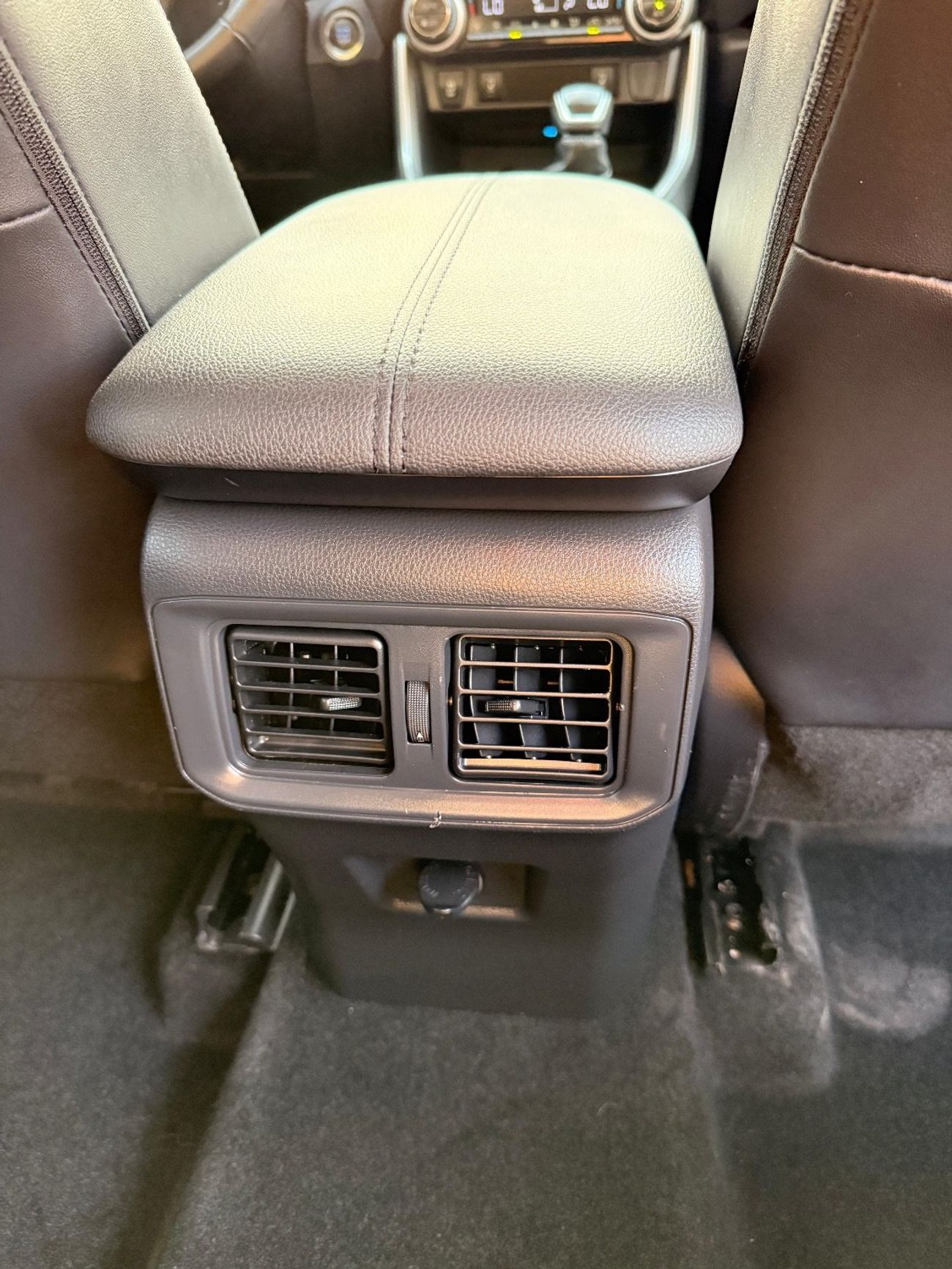 Toyota RAV4 Full Option 360 camera Japanese 2.0 L