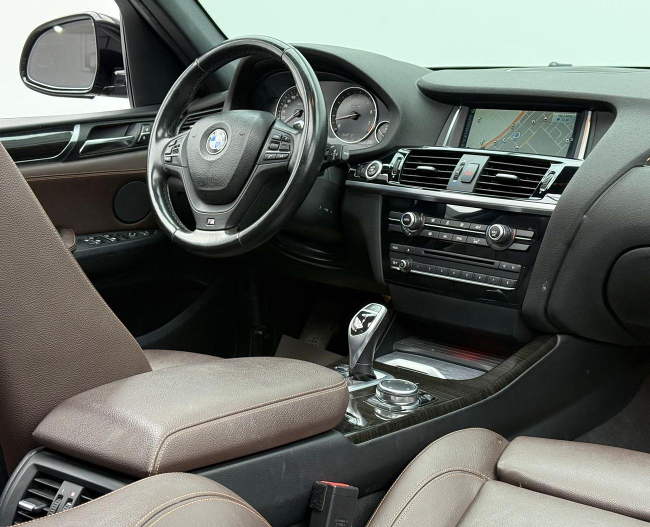 BMW X3 xDrive 28i 2.0L 2016 BMW X3 xDrive28i M-Kit, Full Service History, Excellent Condition, GCC