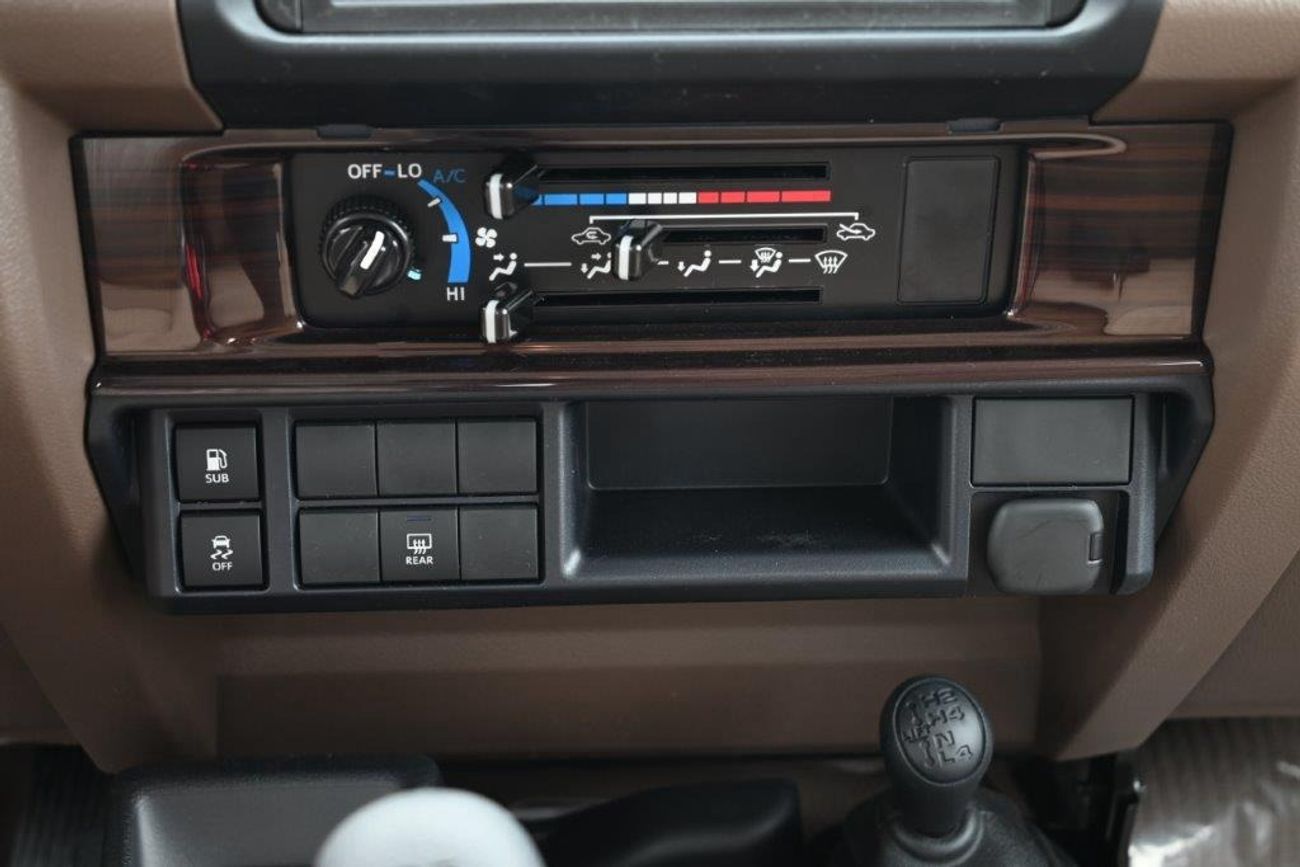 Toyota Land Cruiser 70 Hardtop Diesel Manual 4x4 For Local Use Only