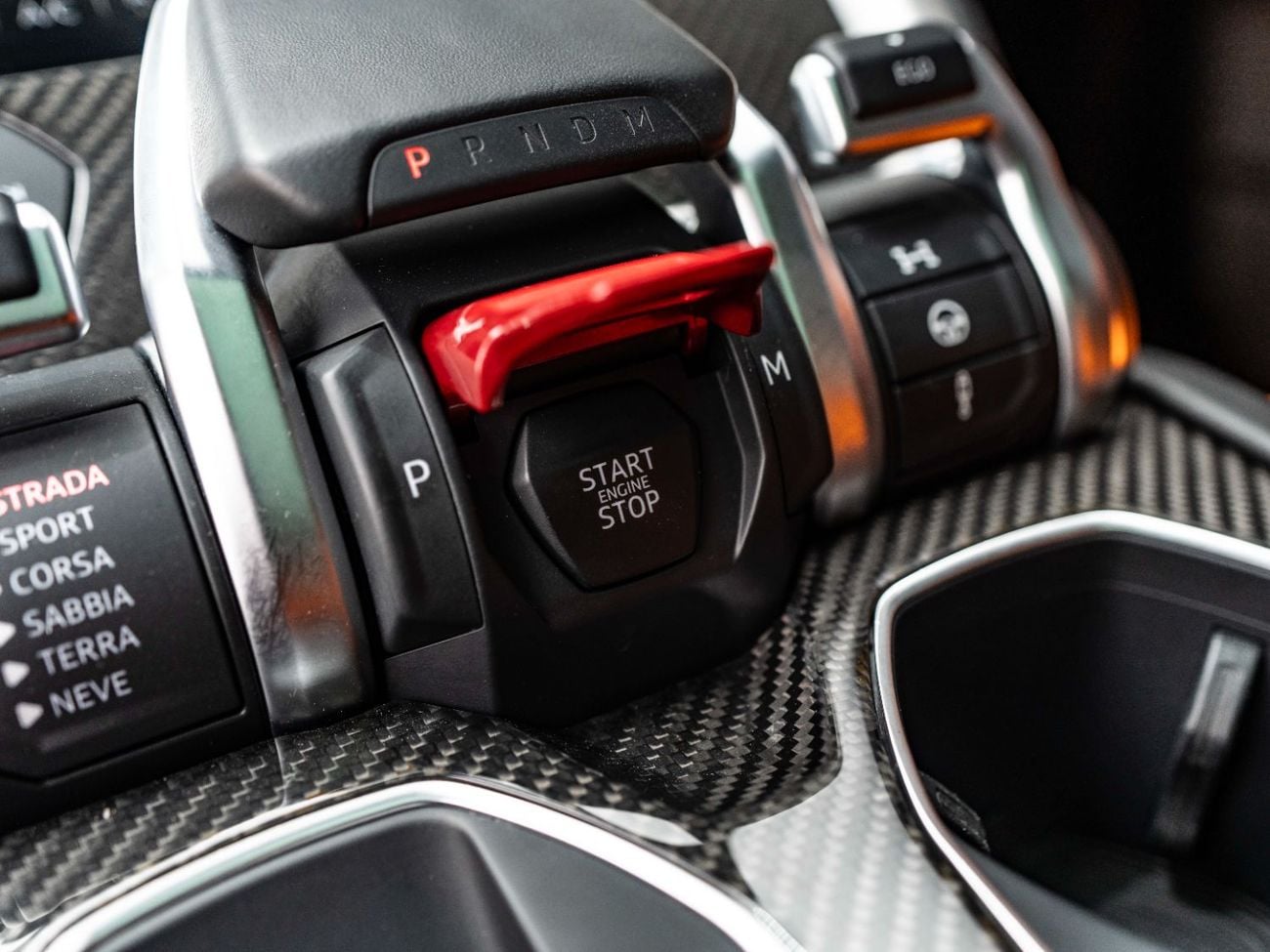 Lamborghini Urus STD 4.0T V8