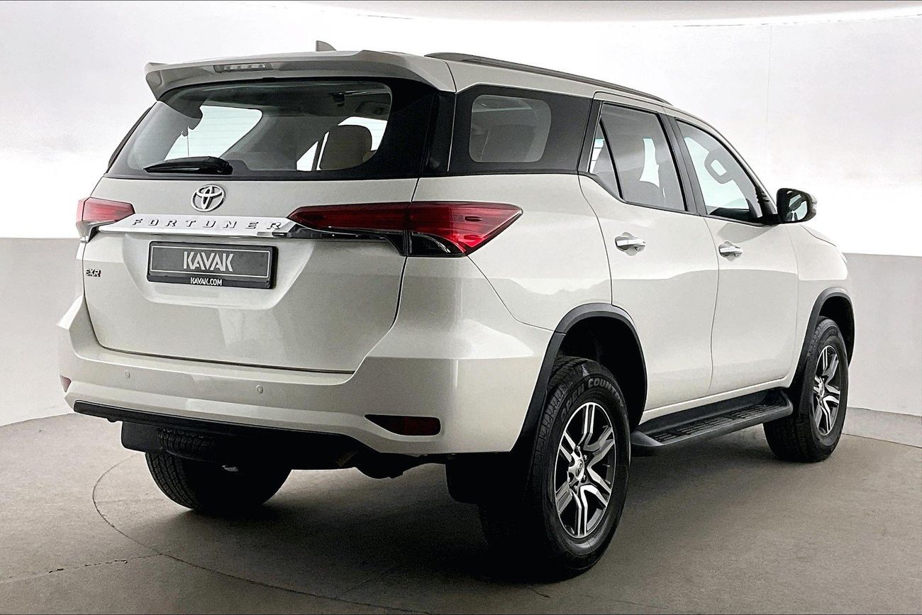 تويوتا فورتونر EXR | شامل الضمان | 0 ﺪﻔﻋﺓ ﺃﻮﻟﻯ