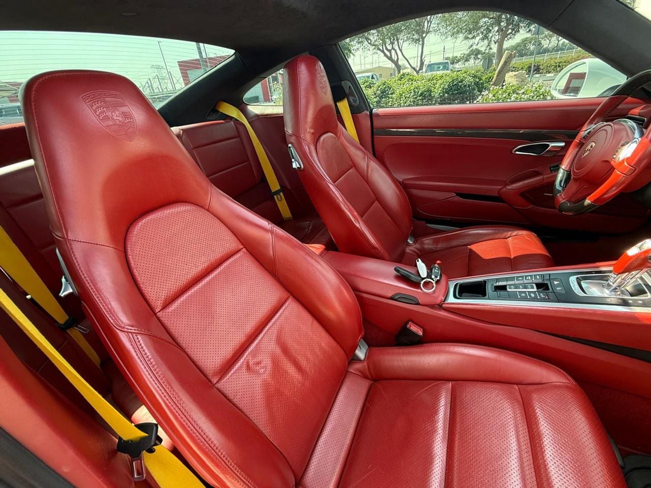 Porsche 911 Carrera 3.6L Coupe PORSCHE CARRERA 911 2013 GCC CARBON FIBER FULL SERVICE HISTORY SPECIAL EDITION 3