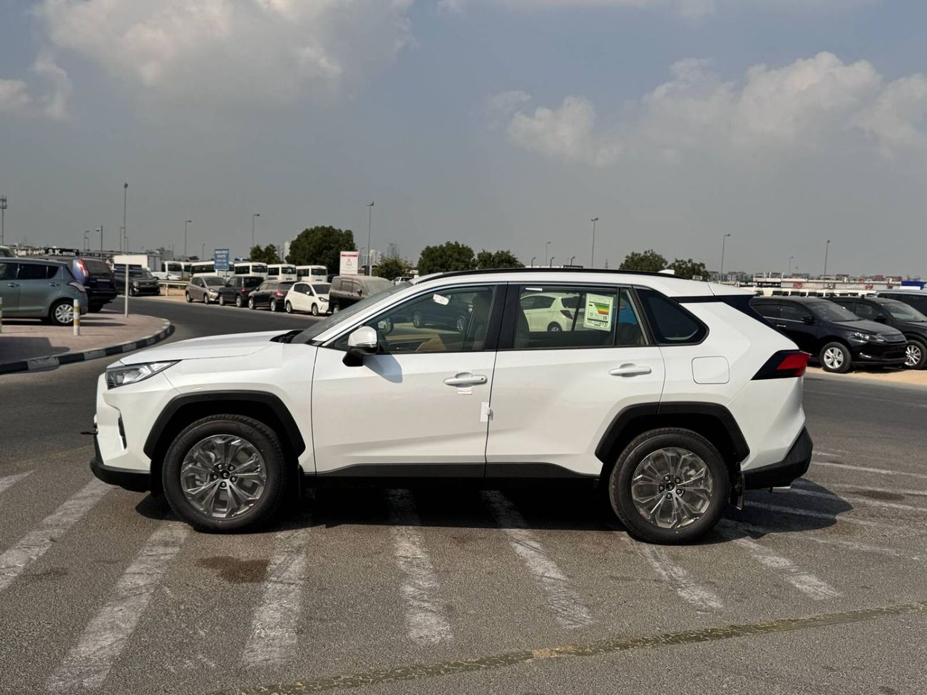 تويوتا راف ٤ 2025 TOYOTA RAV4 XLE-G 2.5L GCC BRAND NEW 0KM