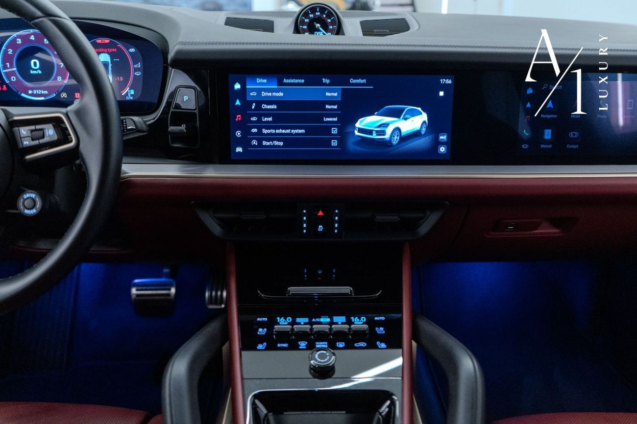 Porsche Cayenne S Coupe 2024 Porsche Cayenne S Coupe, Porsche Warranty, Sport Chrono Package, Fully Loaded, Low Kms,