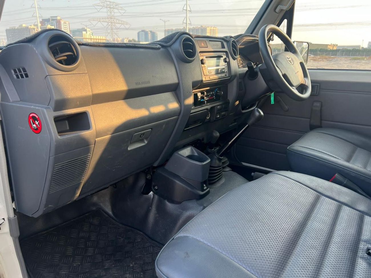 تويوتا لاند كروزر 70