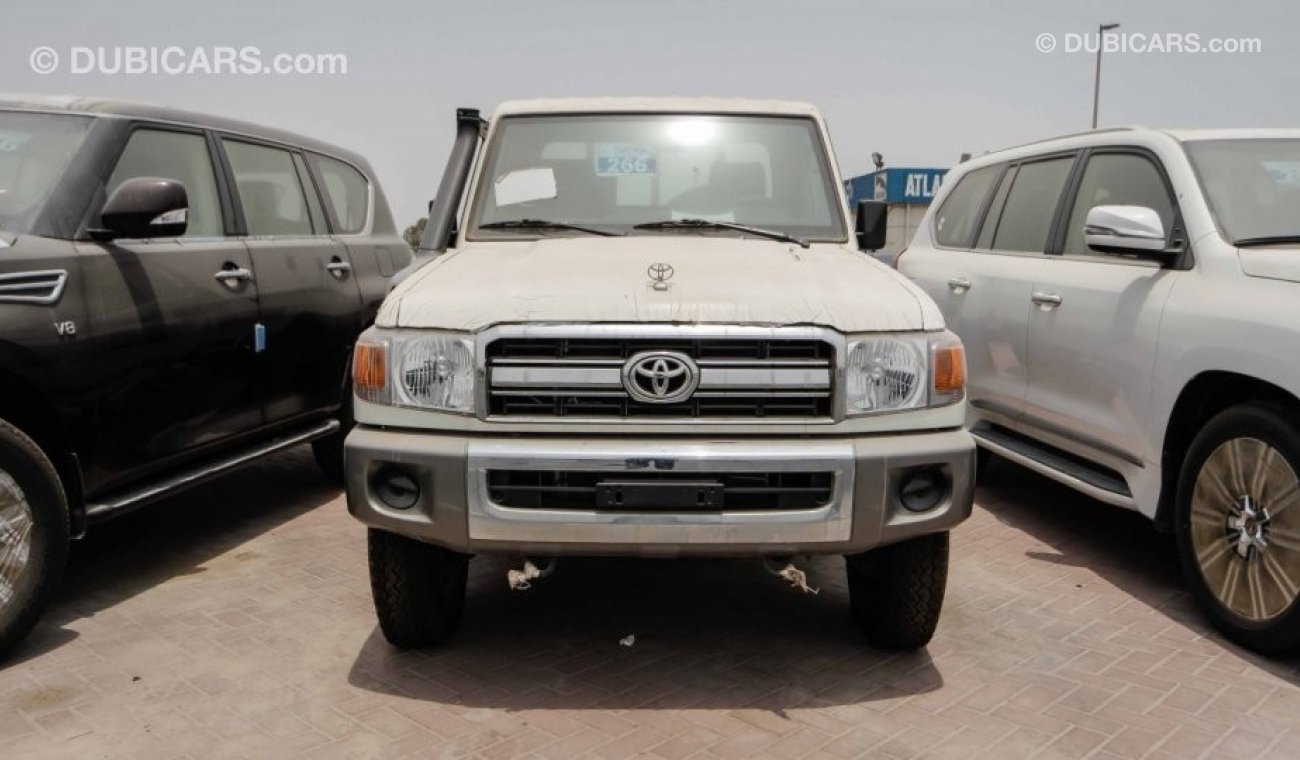 Toyota Land Cruiser Pick Up