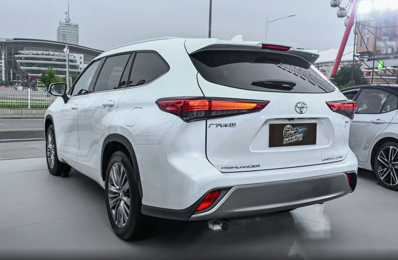 تويوتا هايلاندر Supreme 2.5 Hybrid JBL Hybrid 2.5L AWD 7-Seater