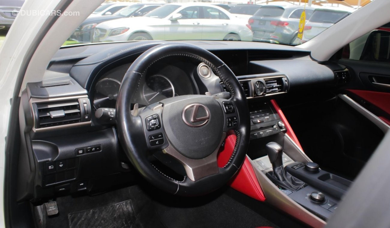 Lexus IS300