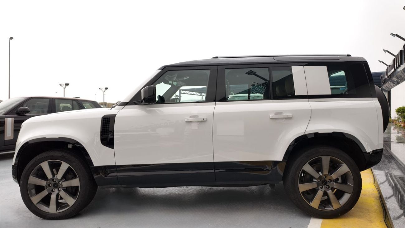 Land Rover Defender 2026 Land Rover Defender P400 110 HSE X-DYNAMIC - WARRANTY