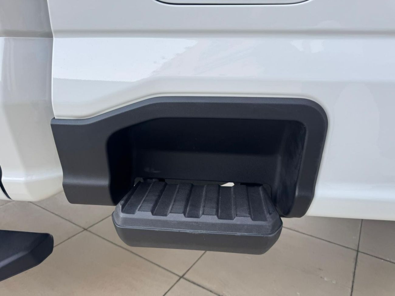 فورد F 250 Ford Super Duty DC F 250 petrol  AT  6.8L V8 2024 model