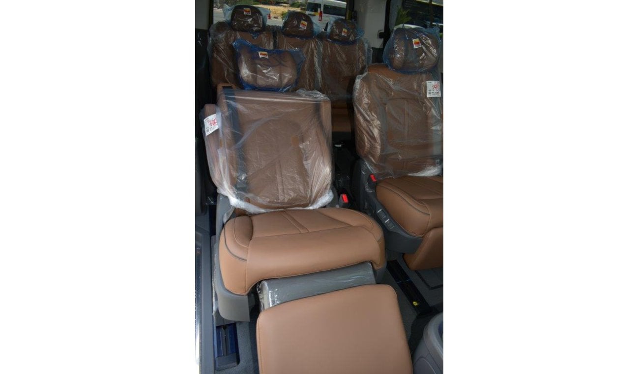 هيونداي ستاريا VIP 7 Seater