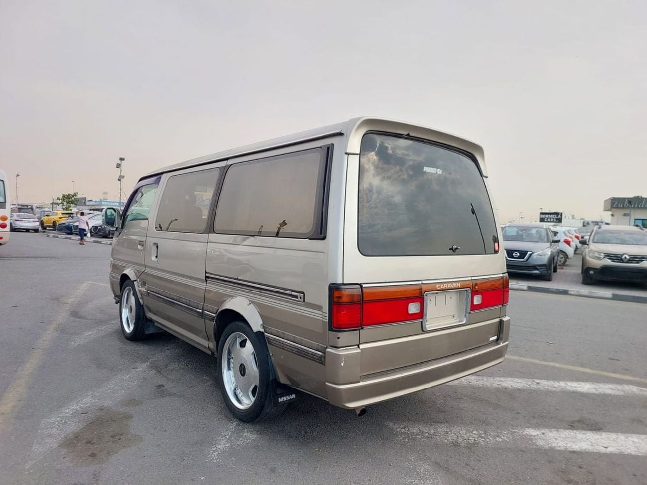 Nissan Caravan (RAMADAN OFFER) NISSAN CARAVAN VAN RHD 1997 MODEL 3.0 L DIESEL AUTOMATIC(PM76083)