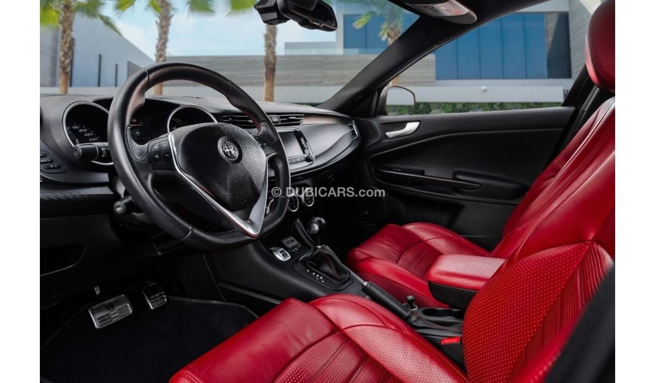 ألفا روميو جوليتا فيلوتشي | 1,567 P.M  | 0% Downpayment | Agency Warranty!