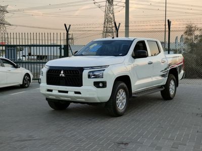 Mitsubishi L200 GLX Double Cab Petrol 2.4L MITSUBISHI L200 PETROL GLX 2.4L 2025