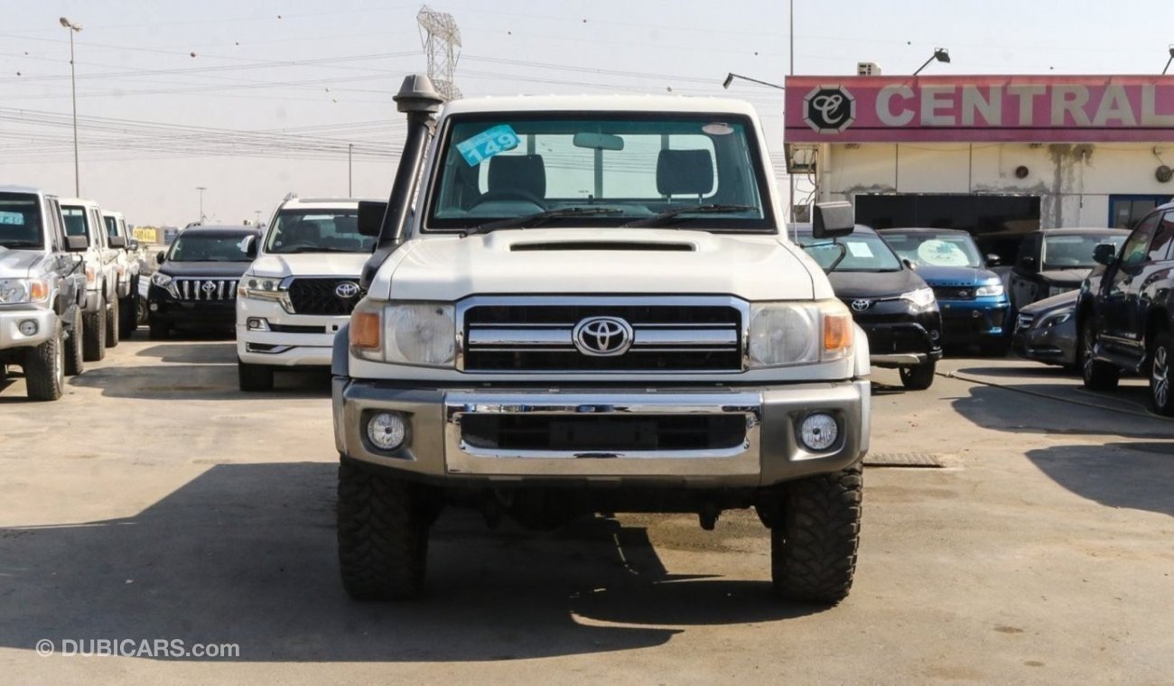 Toyota Land Cruiser Pick Up LX V8 Right hand drive diesel manual 4 5 V8 1VD special offer price