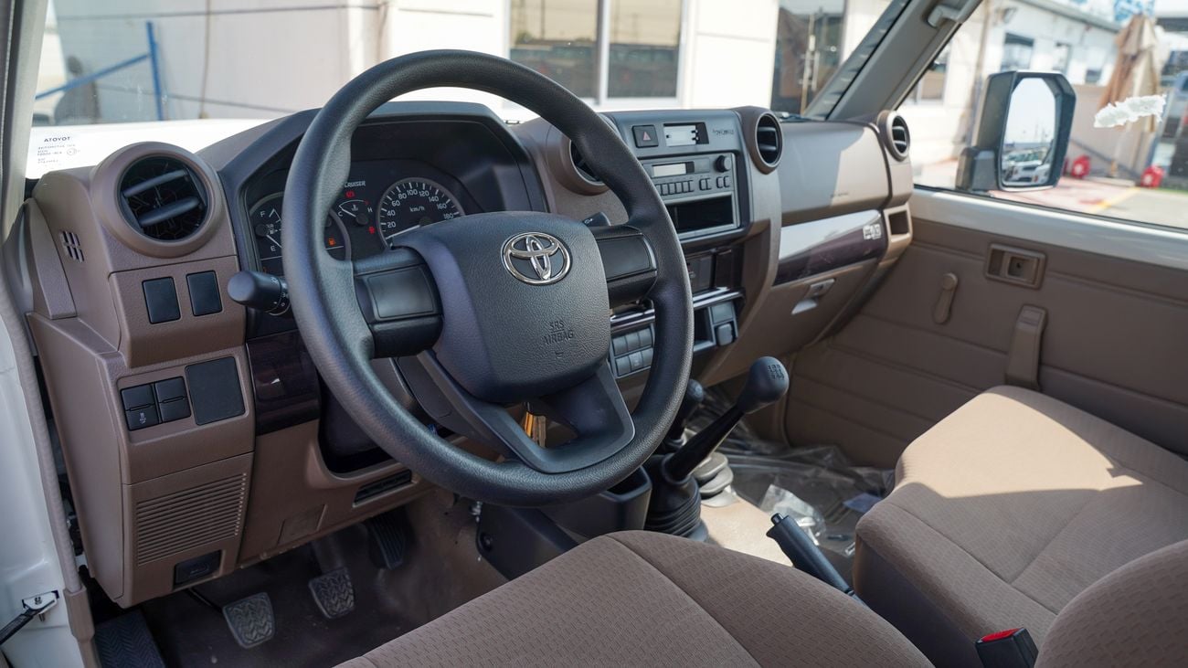 Toyota Land Cruiser 70