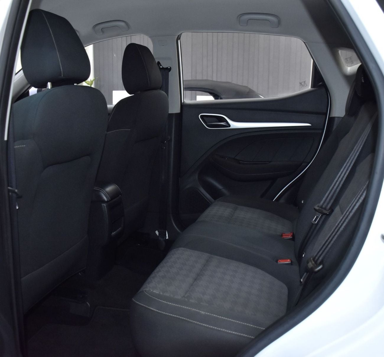 أم جي ZS EXCELLENT DEAL for our MG ZS ( 2020 Model ) in White Color GCC Specs