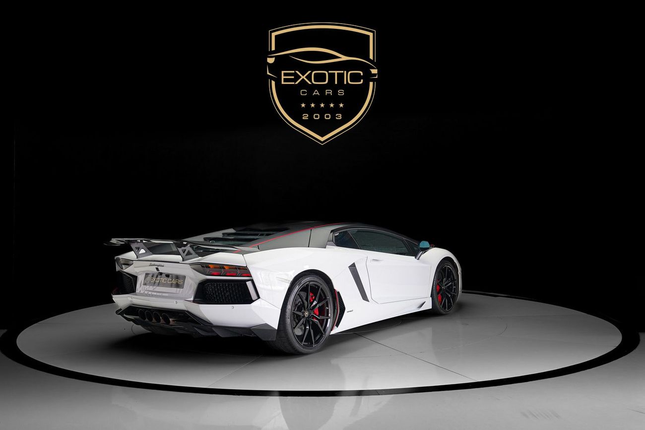 Lamborghini Aventador 6.5L V12 | PIRELLI EDITION
