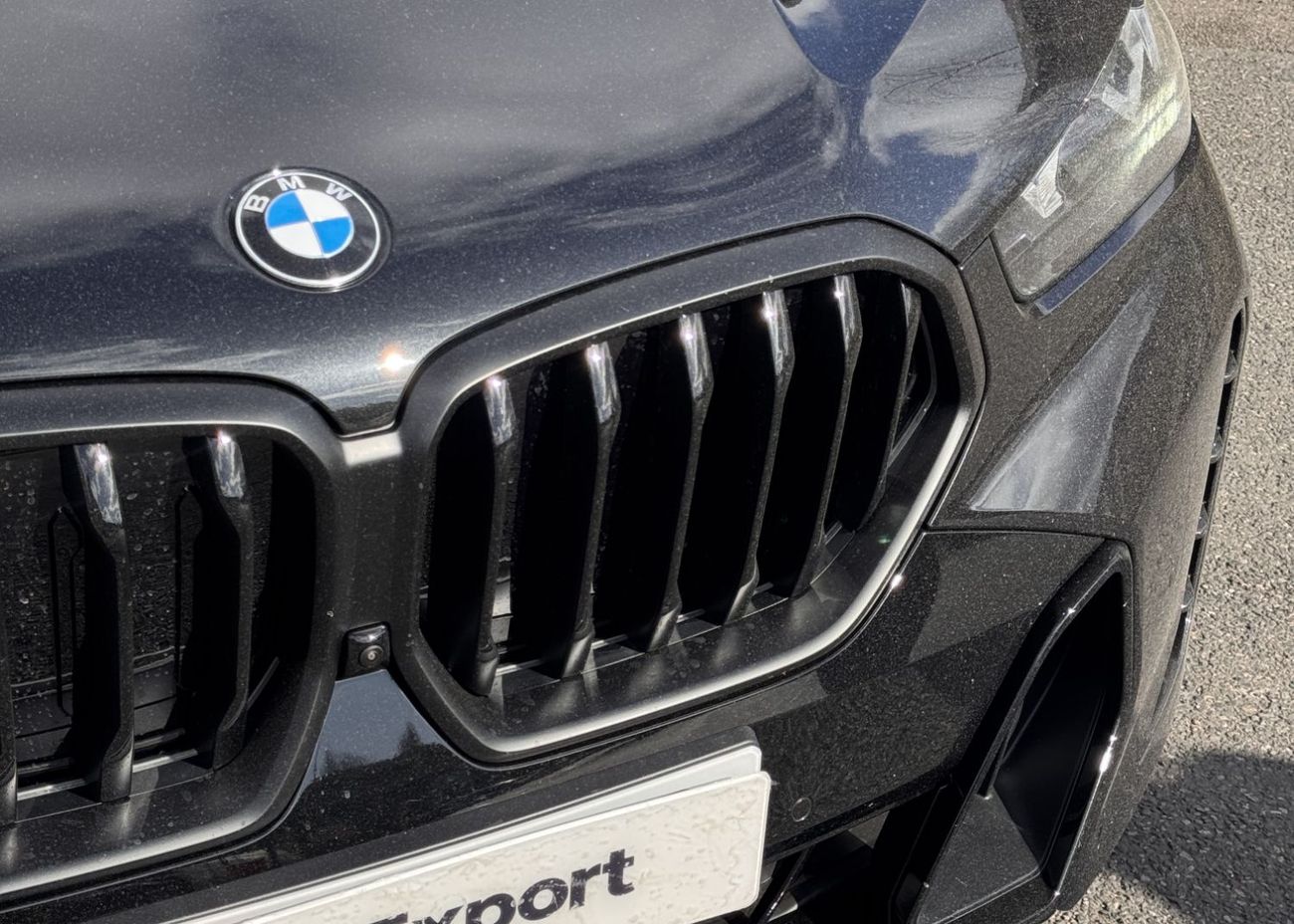 بي أم دبليو X6 XDrive40i M Sport Right Hand Drive