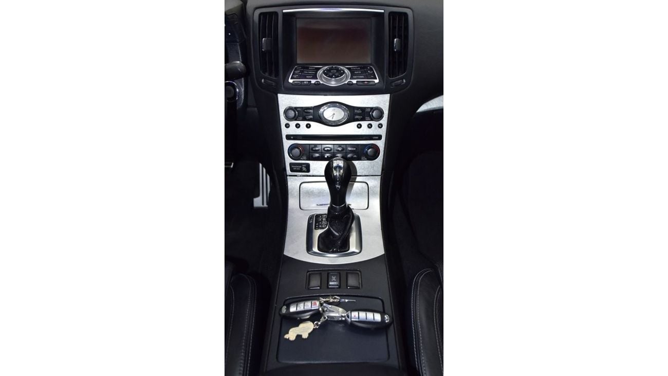 إنفينيتي G37 EXCELLENT DEAL for our Infiniti G37 S ( 2008 Model ) in Black Color GCC Specs