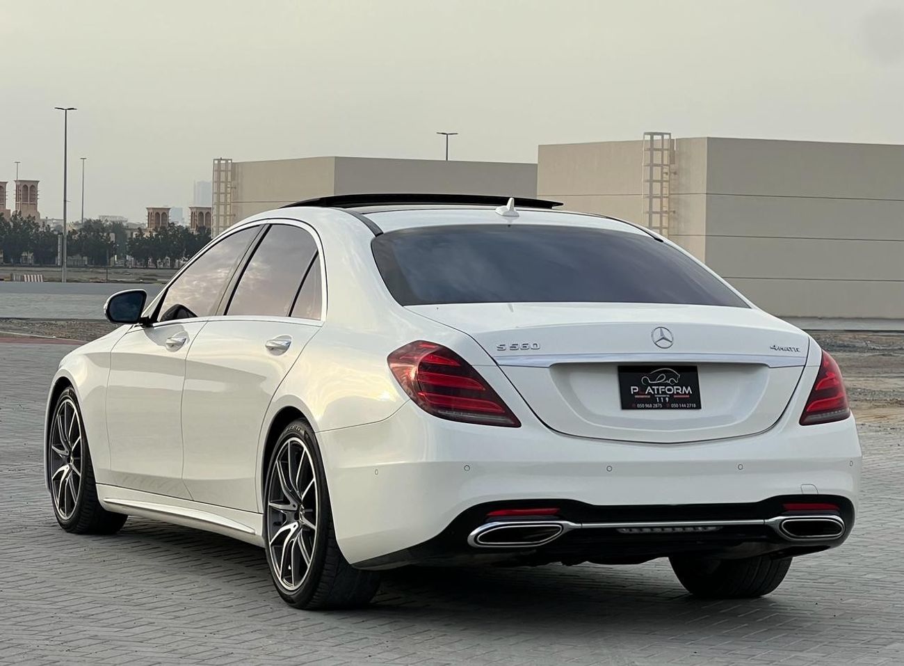 Mercedes-Benz S 560 Std Mercedes benz S560 Model 2018 GCC SPECS, original paint no accident.
