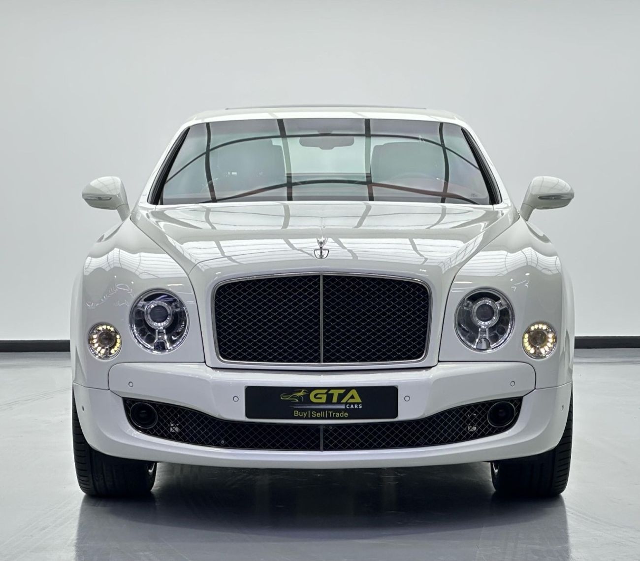 Bentley Mulsanne Speed V8 2016 Bentley Mulsanne Speed, Bentley Service History, Full Options, Very Low Kms, GCC