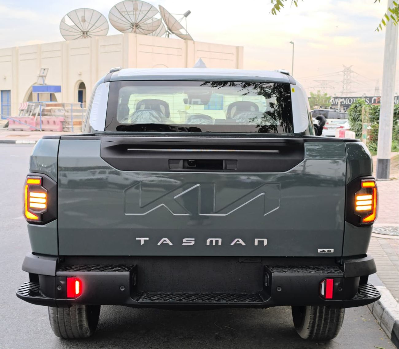 Kia Tasman Pick-up 2.5T 4WD Mid Option GCC Specs 2026 Model