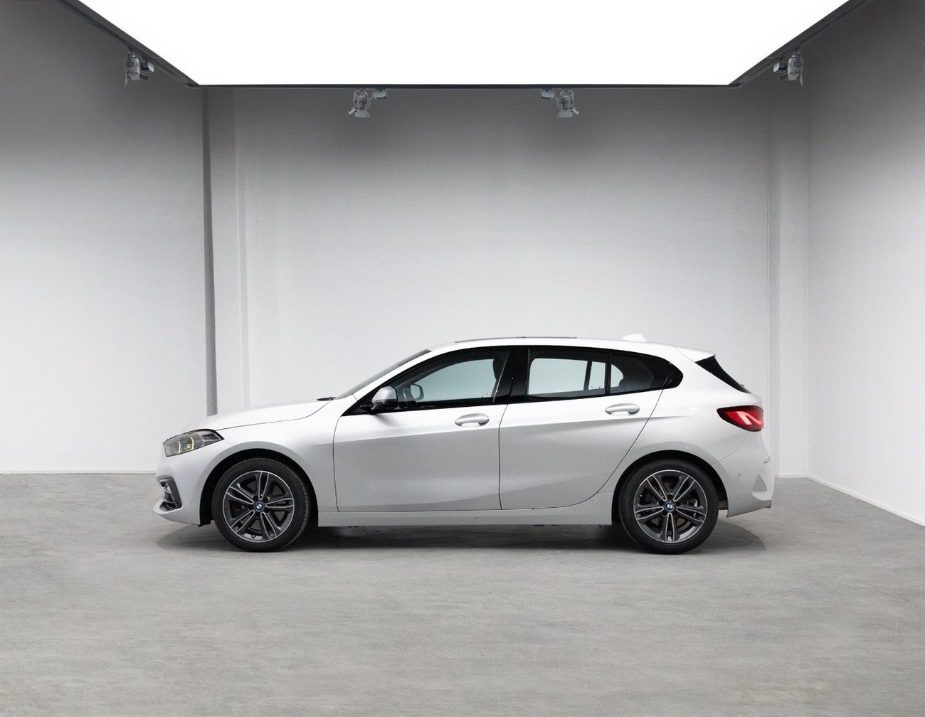 بي أم دبليو 120i Sport 2.0L