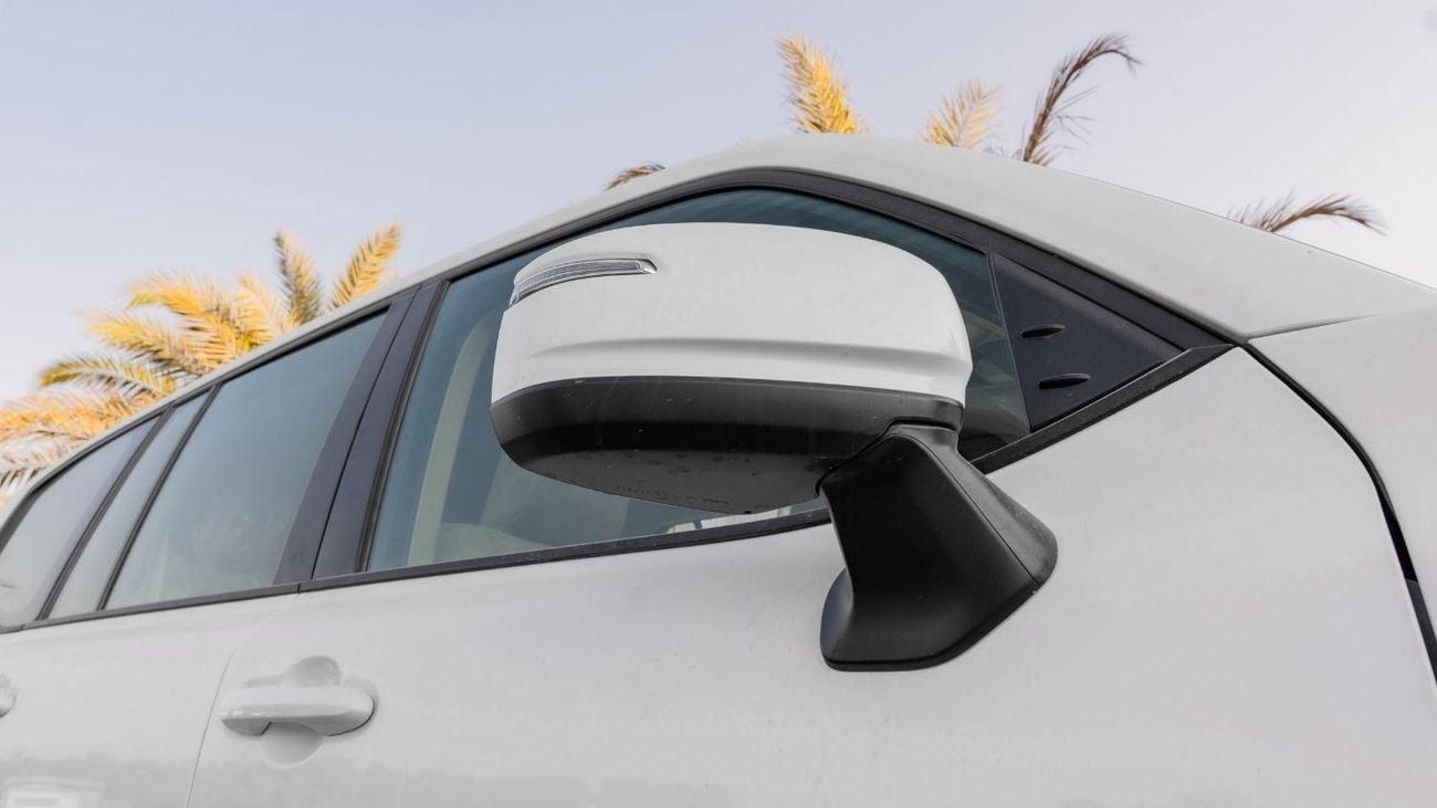 تويوتا لاند كروزر 2026 Toyota Land Cruiser GXR 3.5L AT Petrol (Basic)