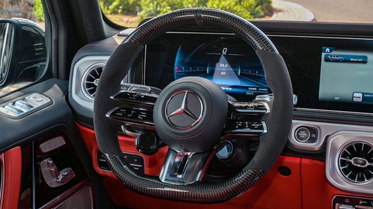 Mercedes-Benz G 63 AMG Mercedes G63 | Double Night Black | Carbon Fiber | Fully Loaded | Rear Entertainment Screens | 2025