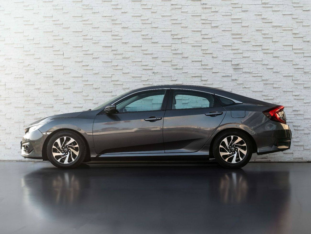 هوندا سيفيك EX 2.0L