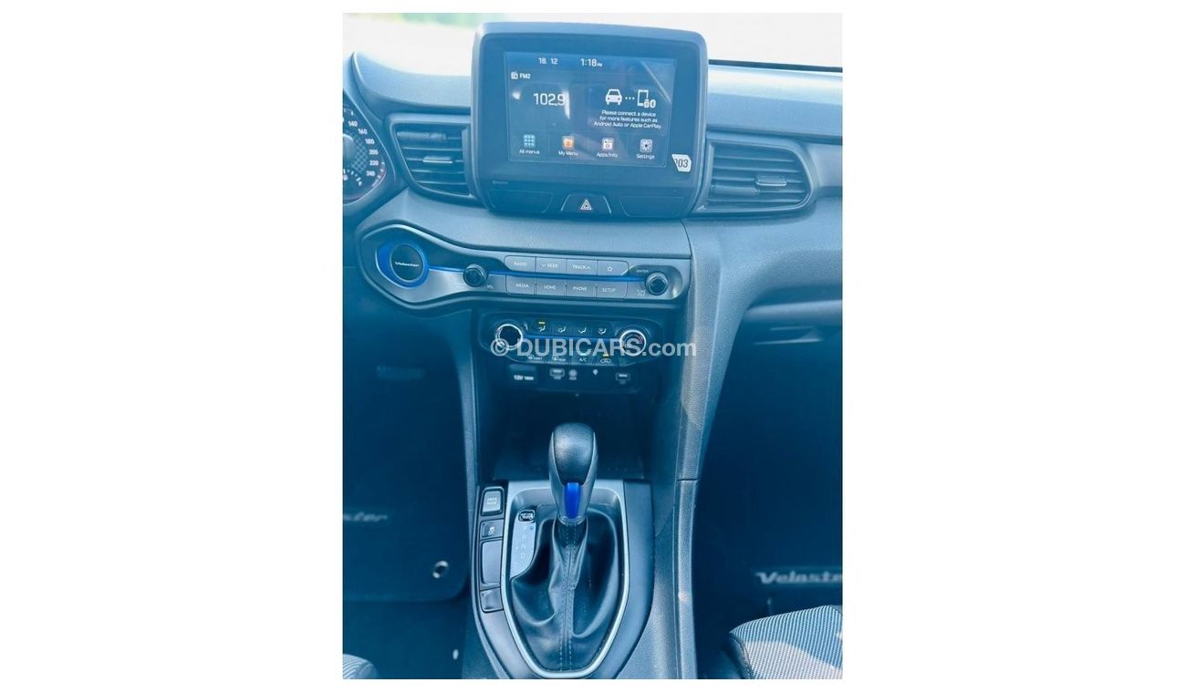 Hyundai Veloster Std 840 PM || HYUNDAI VELOSTER 2.0L || ORIGNAL PAINT || GCC || NEW YEAR OFFER